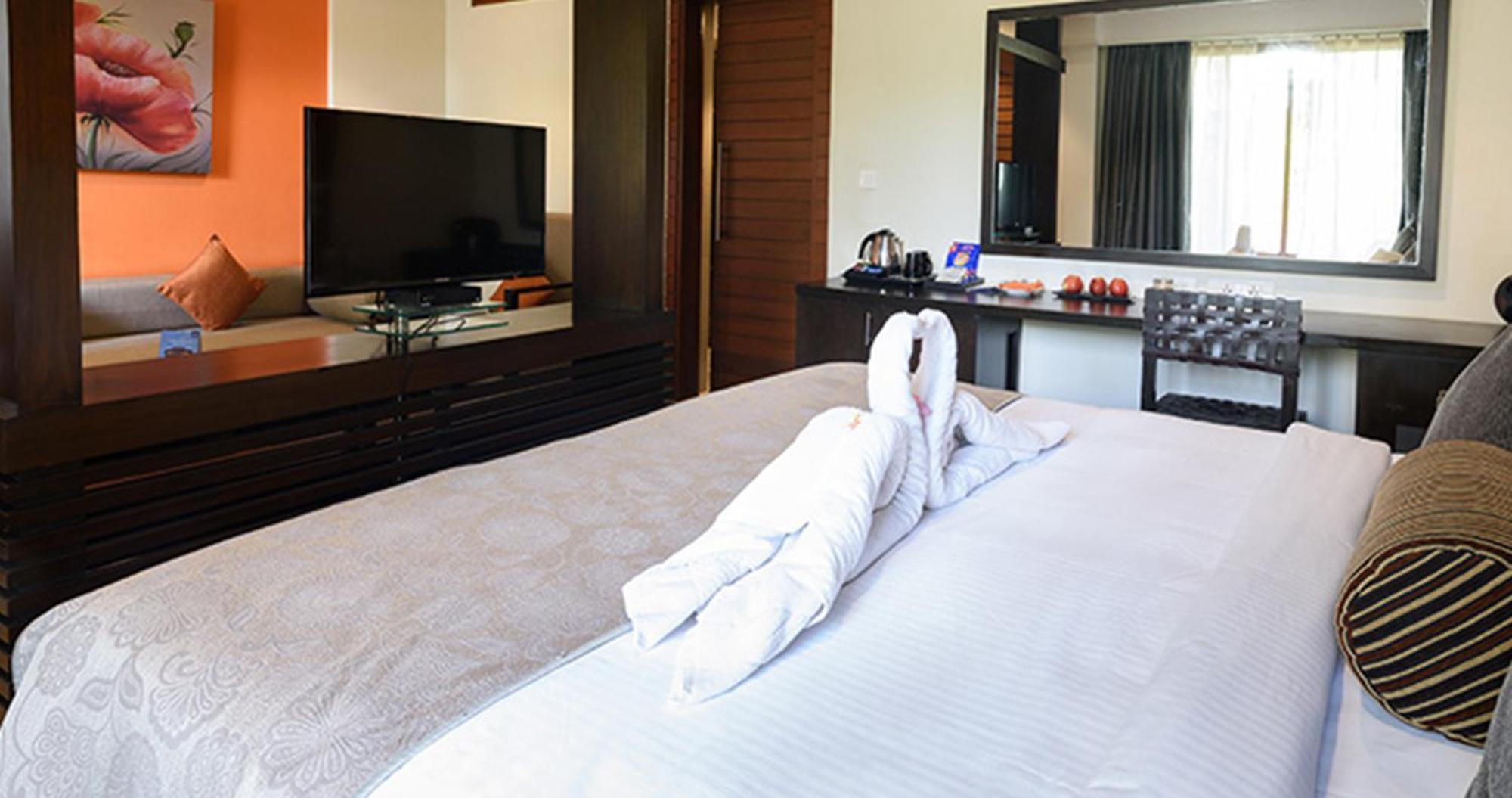 היידראבד The Golkonda Resort And Spa מראה חיצוני תמונה